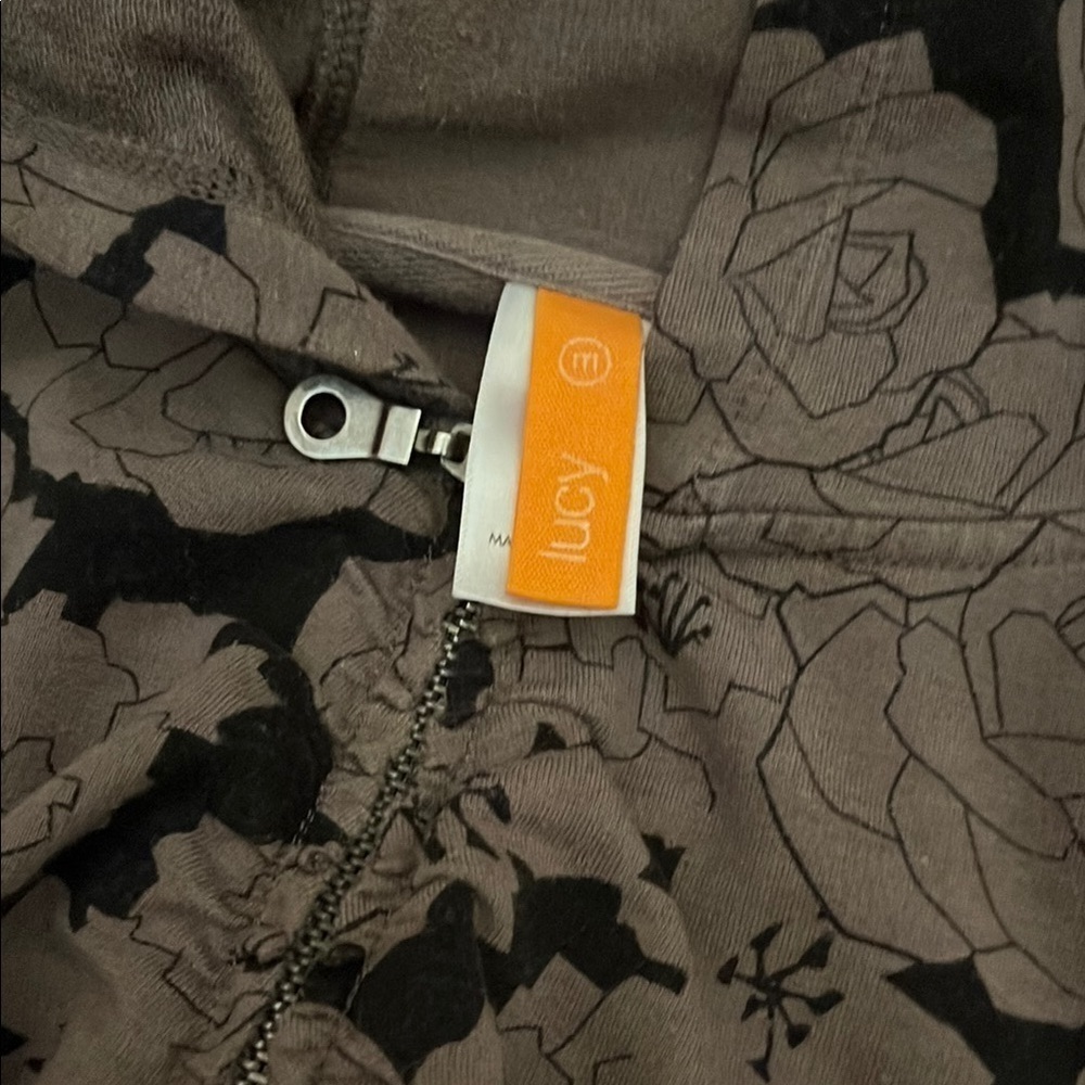 Lucy Activewear Floral Black and Brown Hoodie Size M - Picture 3 of 5